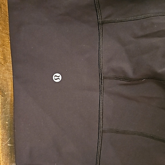 Lululemon Leggings and Matching Tpp - Picture 7 of 8